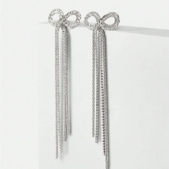New! Silver Rhinestone Bow Tassel Earrings (1067) NWOT - Picture 2 of 3